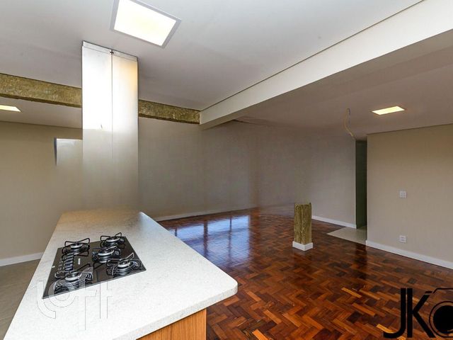 Apartamento com 116m², 3 dormitórios, 1 suíte, 1 vaga, Rio Branco em Porto Alegre