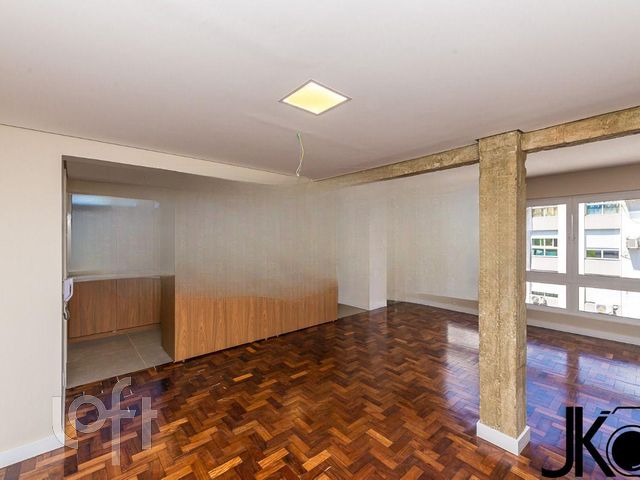 Apartamento com 116m², 3 dormitórios, 1 suíte, 1 vaga, Rio Branco em Porto Alegre