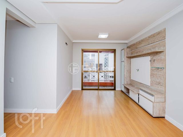 Apartamento com 73m², 3 dormitórios, 1 vaga, Chácara das Pedras em Porto Alegre