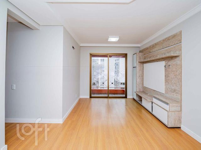 Apartamento com 73m², 3 dormitórios, 1 vaga, Chácara das Pedras em Porto Alegre