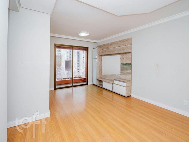 Apartamento com 73m², 3 dormitórios, 1 vaga, Chácara das Pedras em Porto Alegre