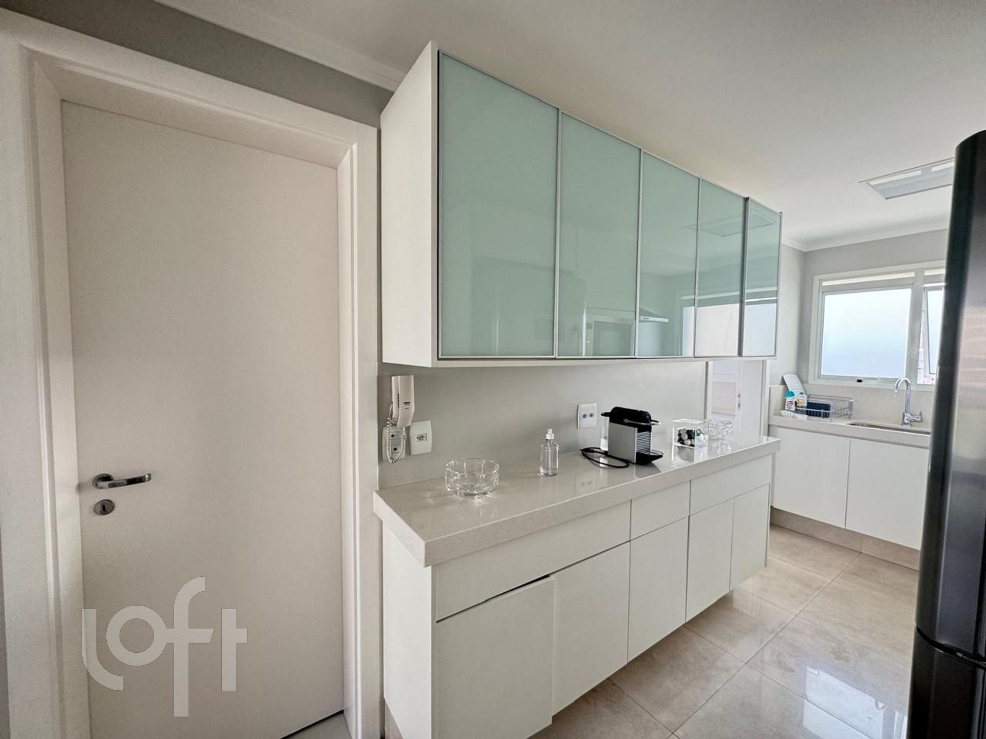 Apartamento à venda com 4 quartos, 162m² - Foto 6