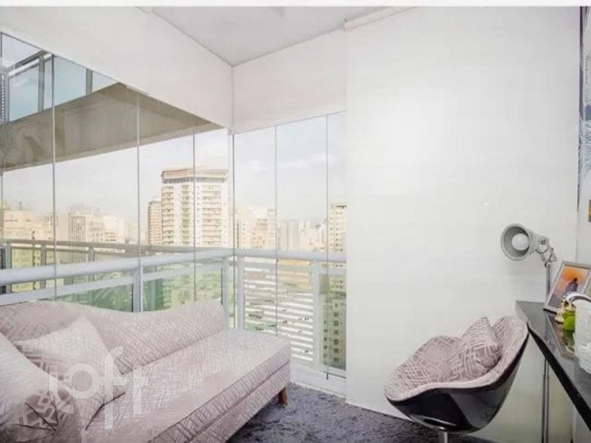 Apartamento à venda com 1 quarto, 50m² - Foto 4