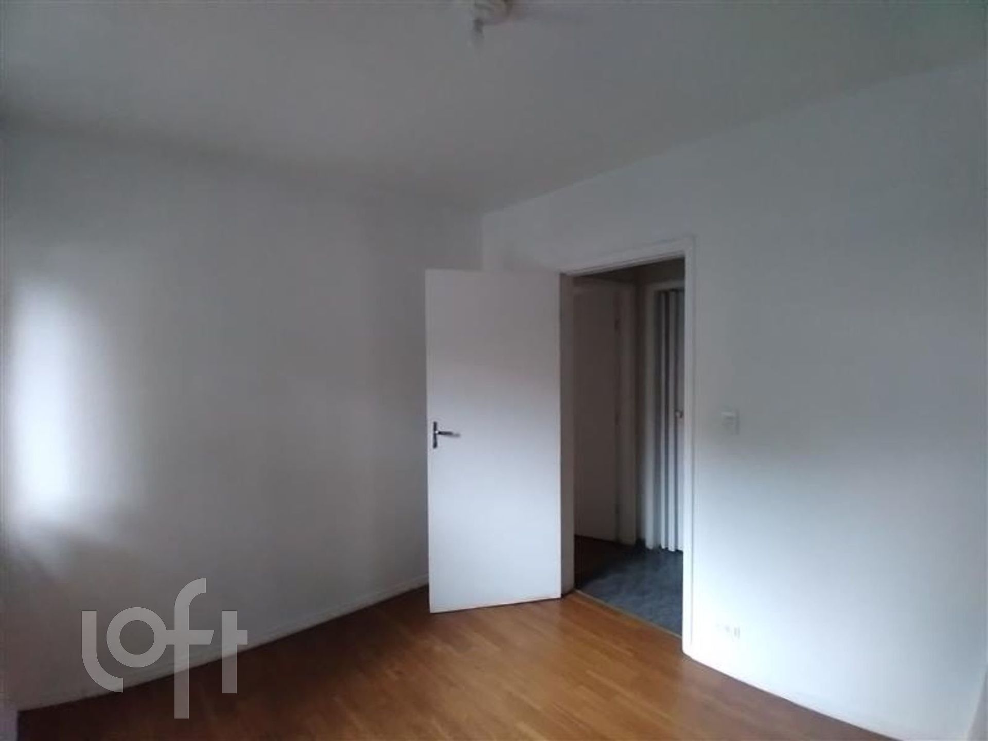 Apartamento à venda com 2 quartos, 68m² - Foto 7