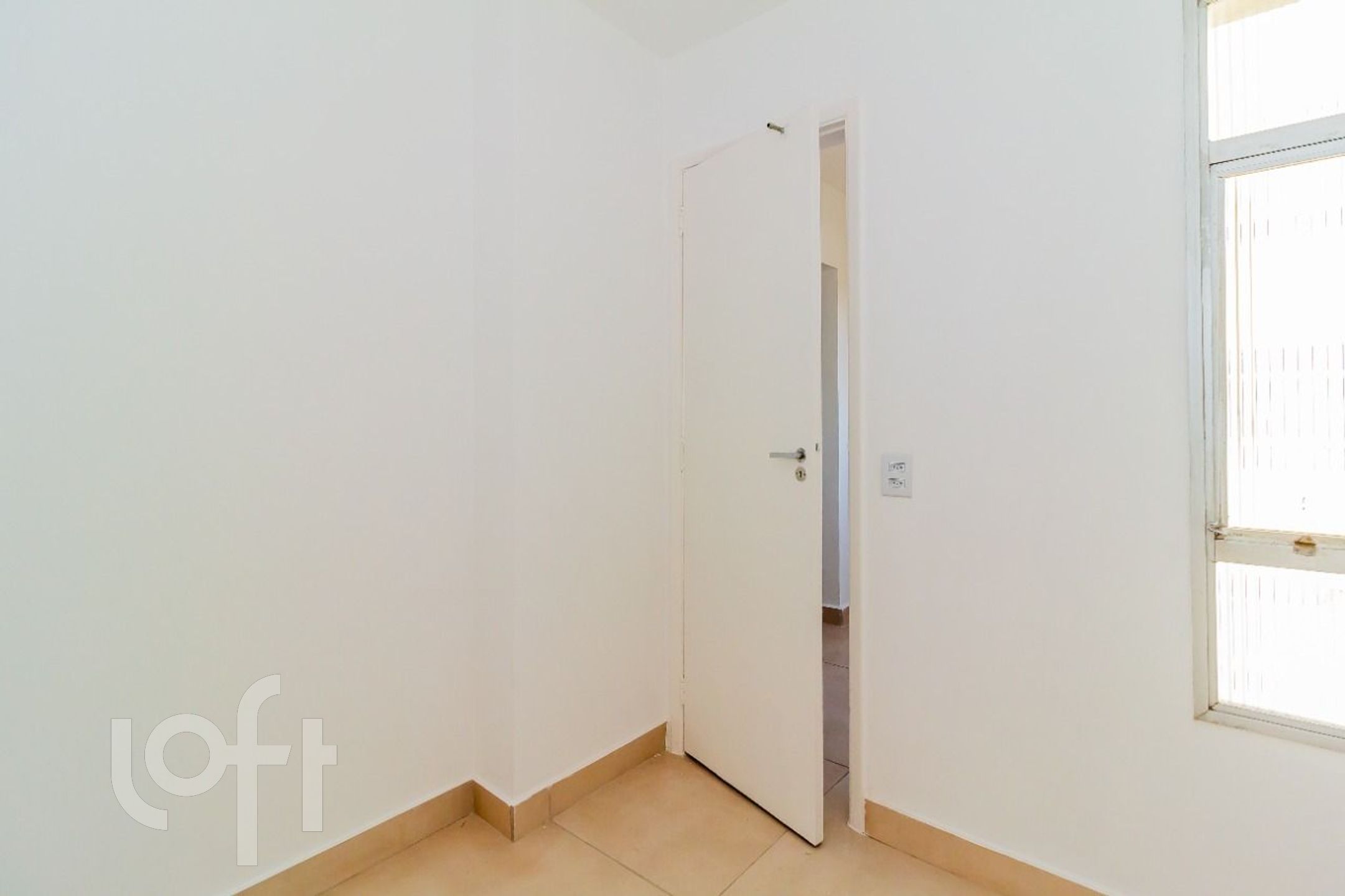 Apartamento à venda com 3 quartos, 66m² - Foto 14