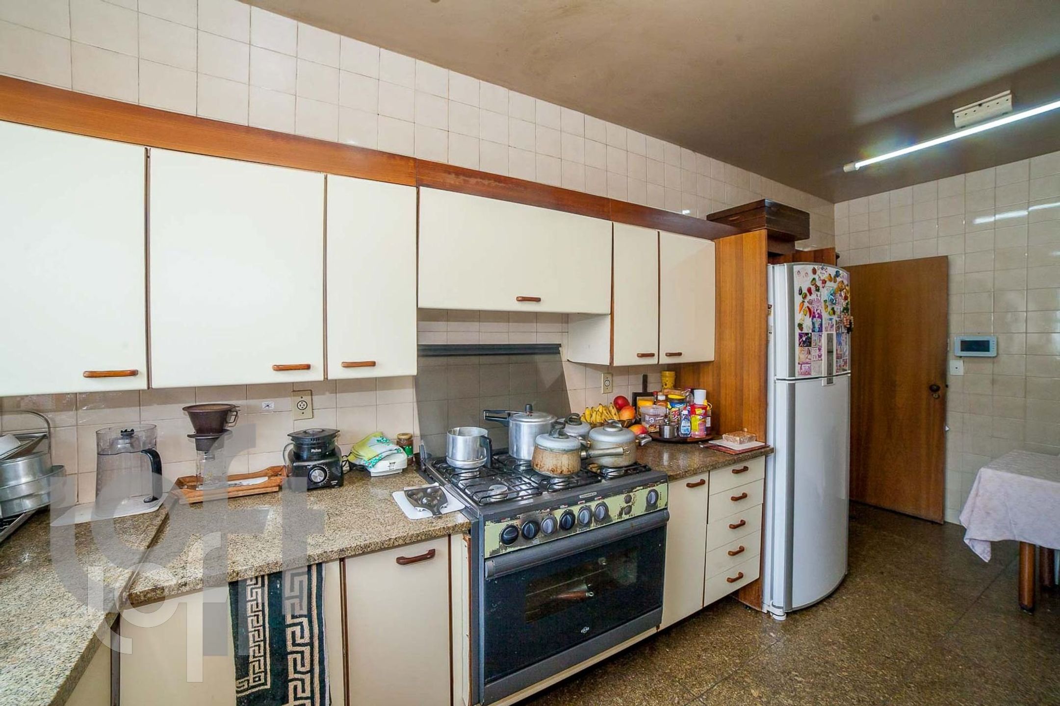 Apartamento à venda com 4 quartos, 280m² - Foto 18