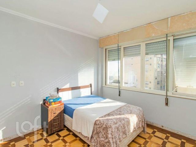 Apartamento com 230m², 3 dormitórios, 1 vaga, Independência em Porto Alegre