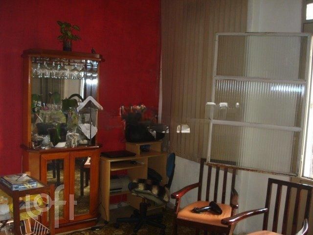 Casa com 150m², 2 dormitórios, 3 vagas, Santana em Porto Alegre