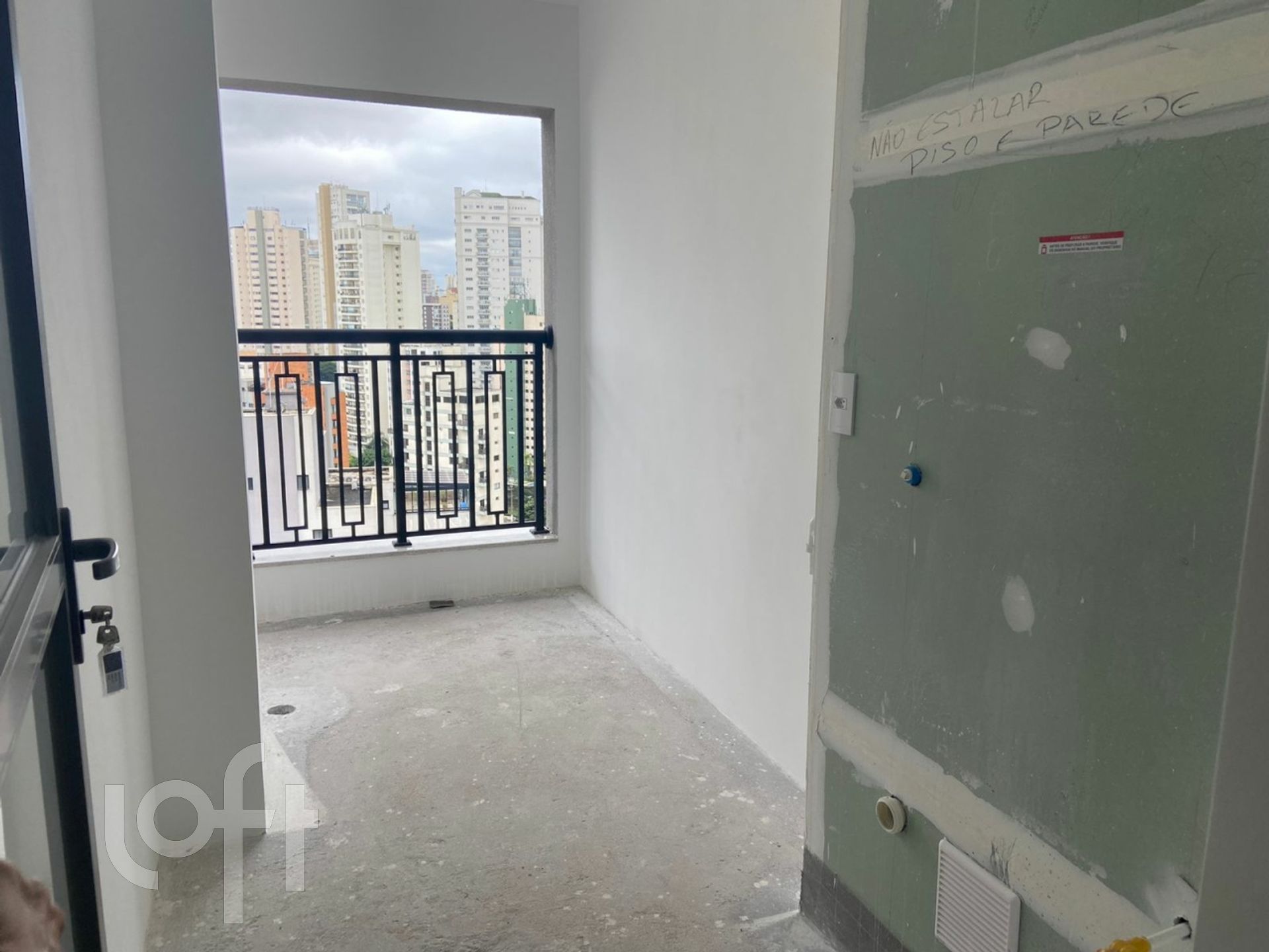 Apartamento à venda com 3 quartos, 147m² - Foto 3