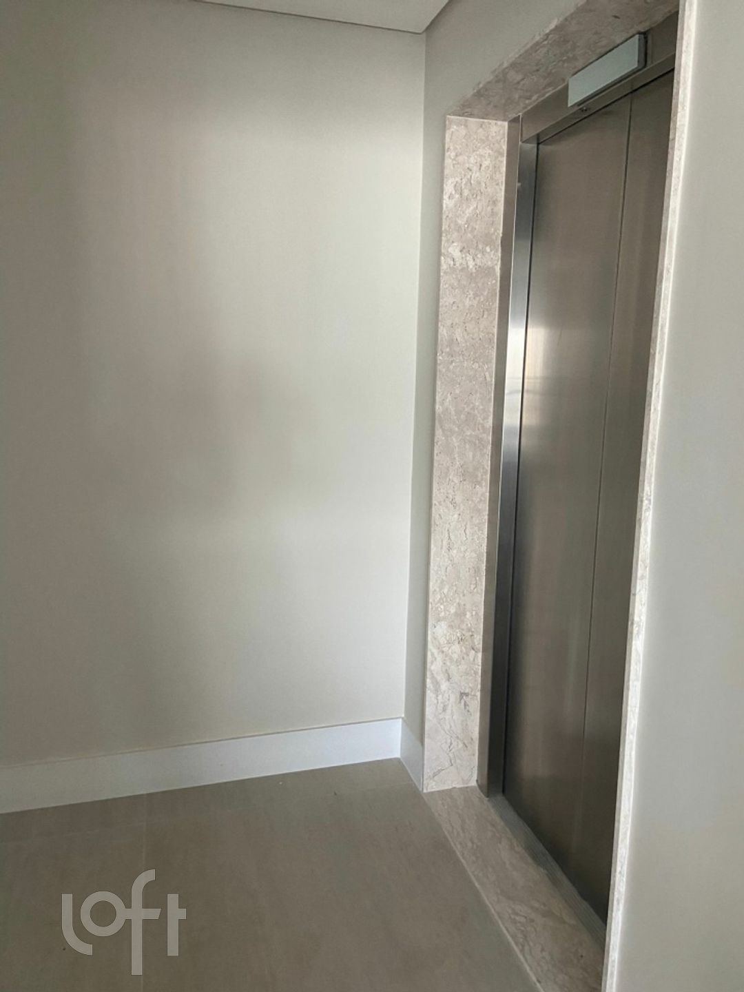 Apartamento à venda com 3 quartos, 147m² - Foto 22