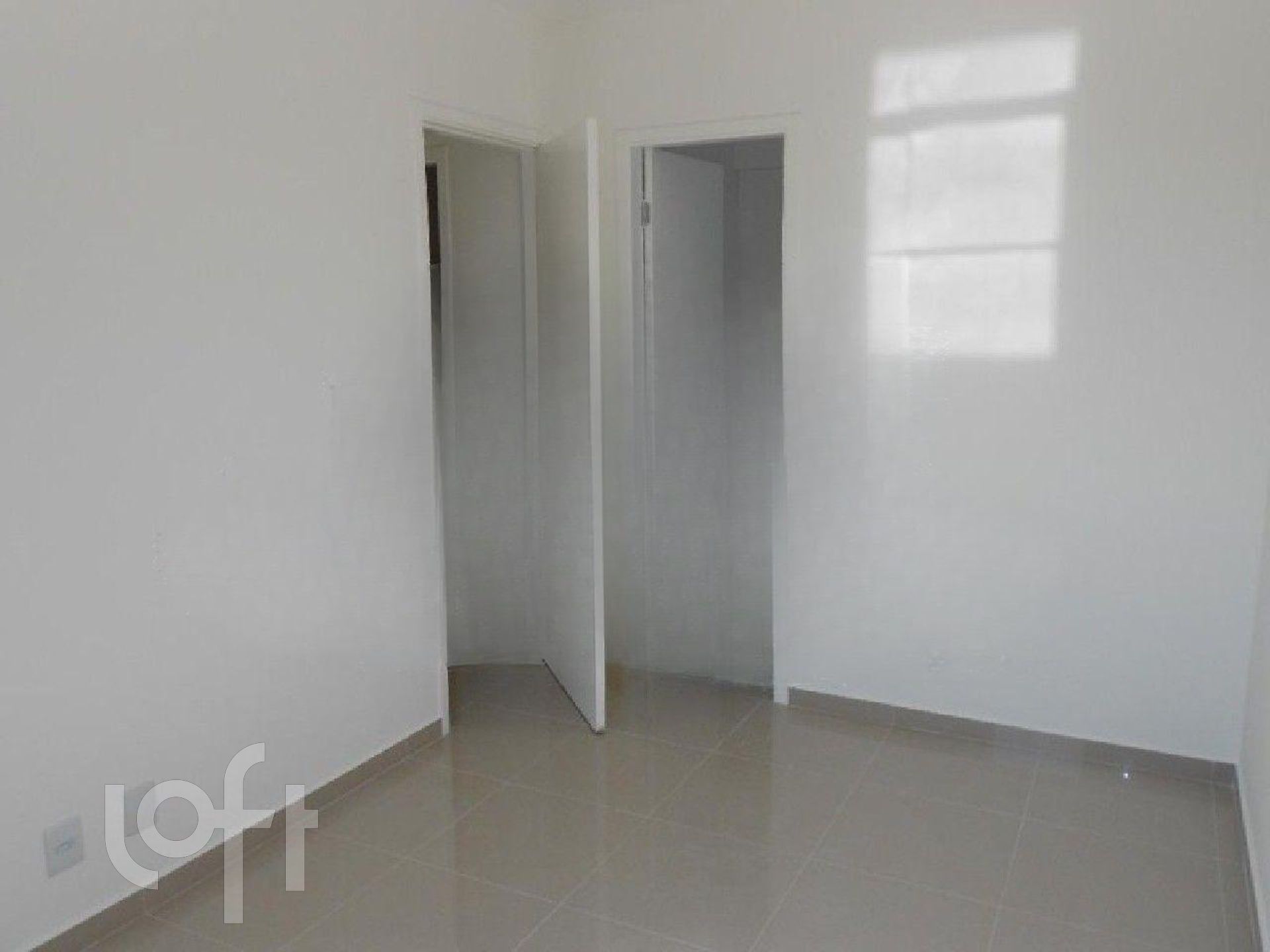 Apartamento à venda com 2 quartos, 50m² - Foto 5