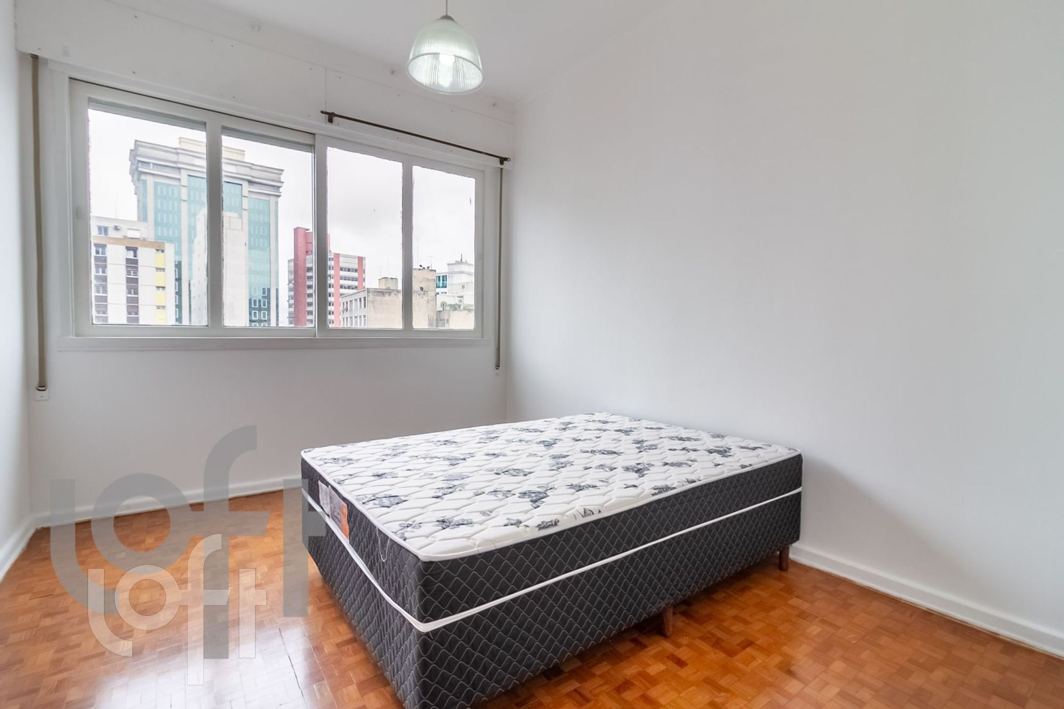 Apartamento à venda com 3 quartos, 156m² - Foto 8