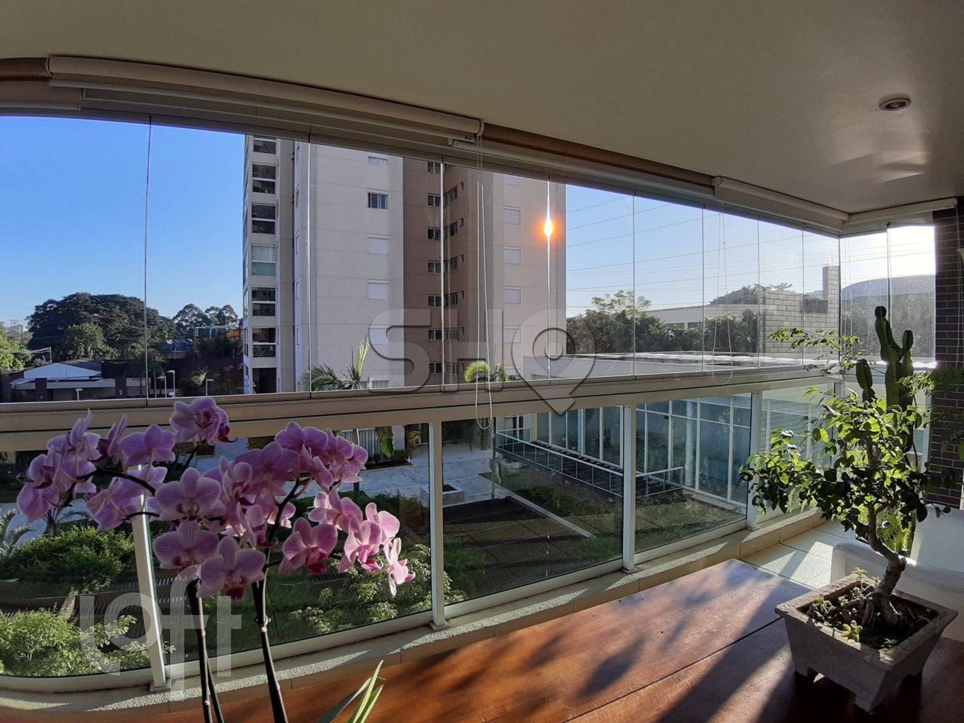 Apartamento na Vila Leopoldina  com 3 dormitórios e 2 vagas