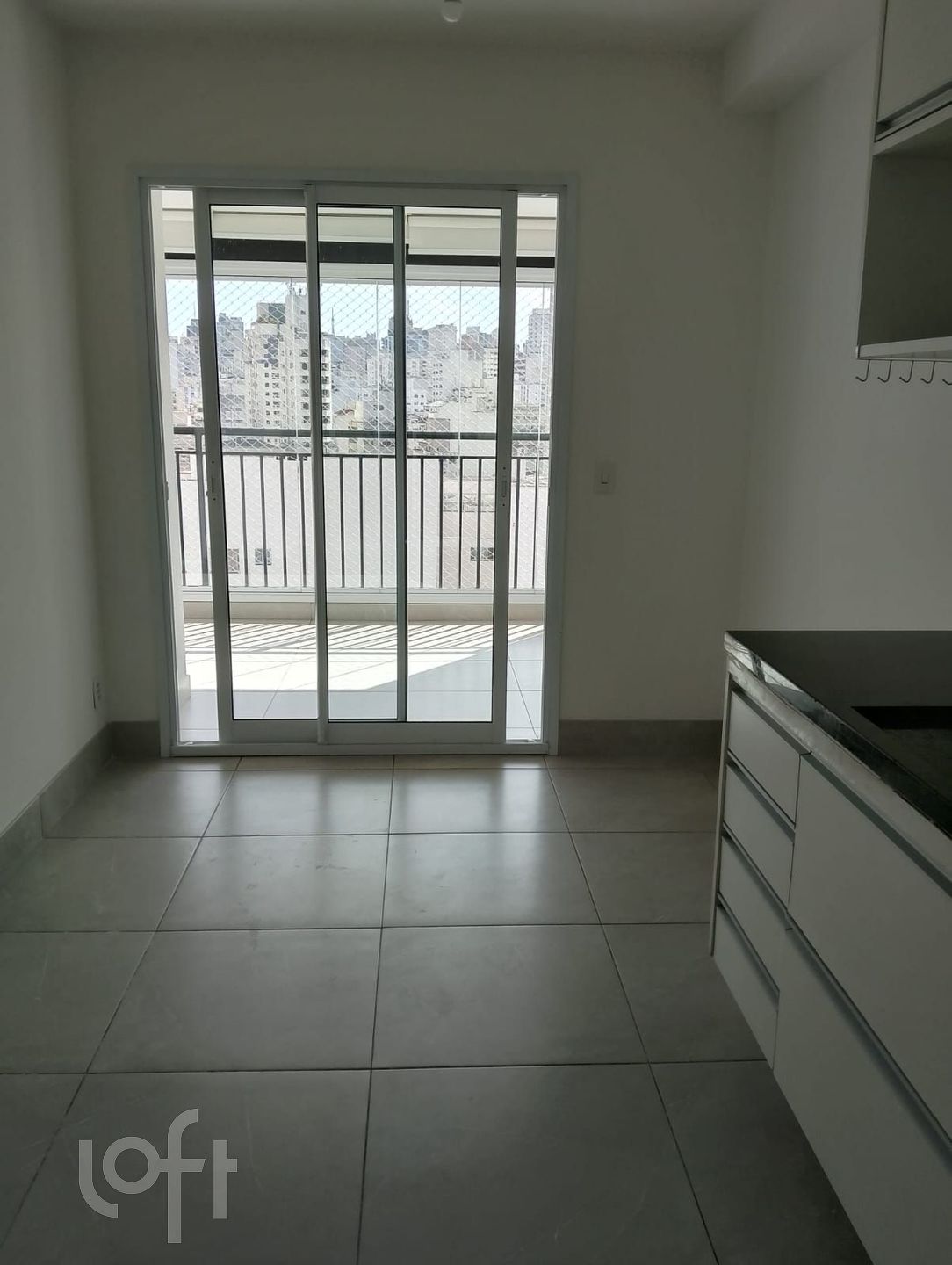 Apartamento à venda com 1 quarto, 36m² - Foto 1