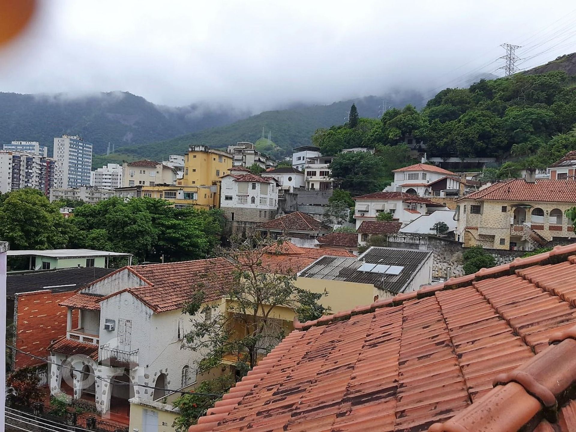 Casa à venda com 4 quartos, 300m² - Foto 16