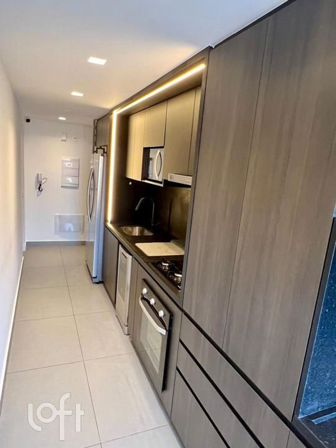 Apartamento à venda com 3 quartos, 136m² - Foto 19