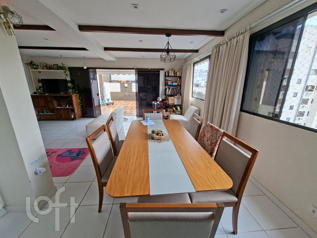 Apartamento com 148m², 3 dormitórios, 2 vagas, Higienópolis em Porto Alegre