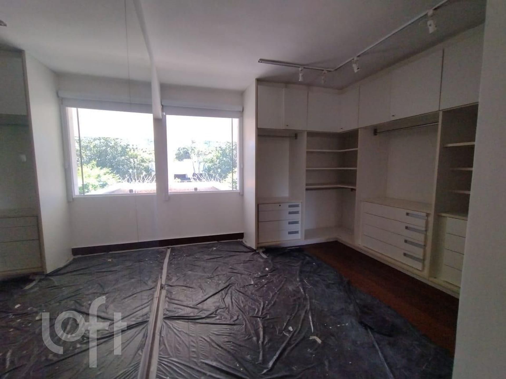 Casa à venda com 6 quartos, 850m² - Foto 12