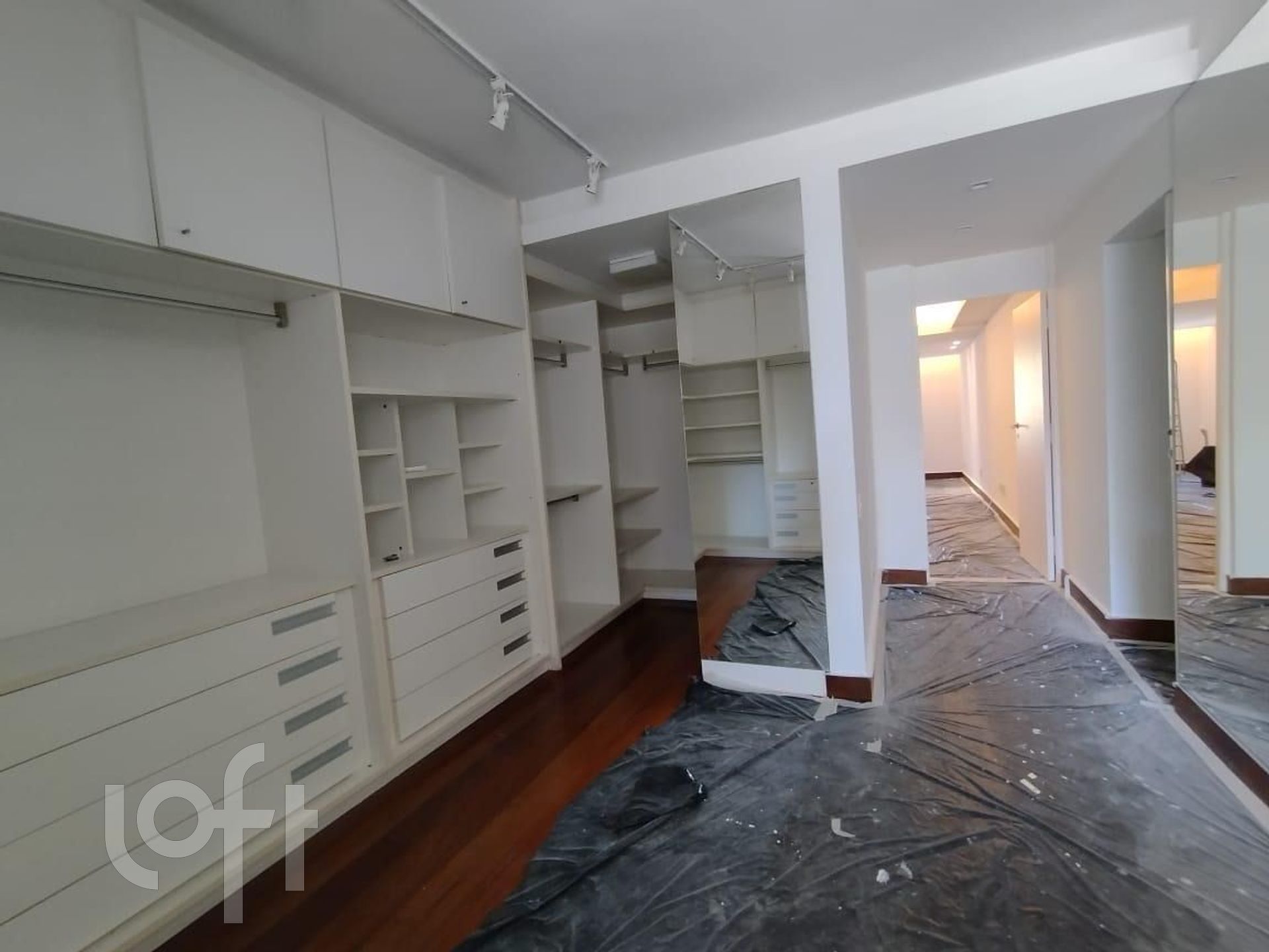 Casa à venda com 6 quartos, 850m² - Foto 13