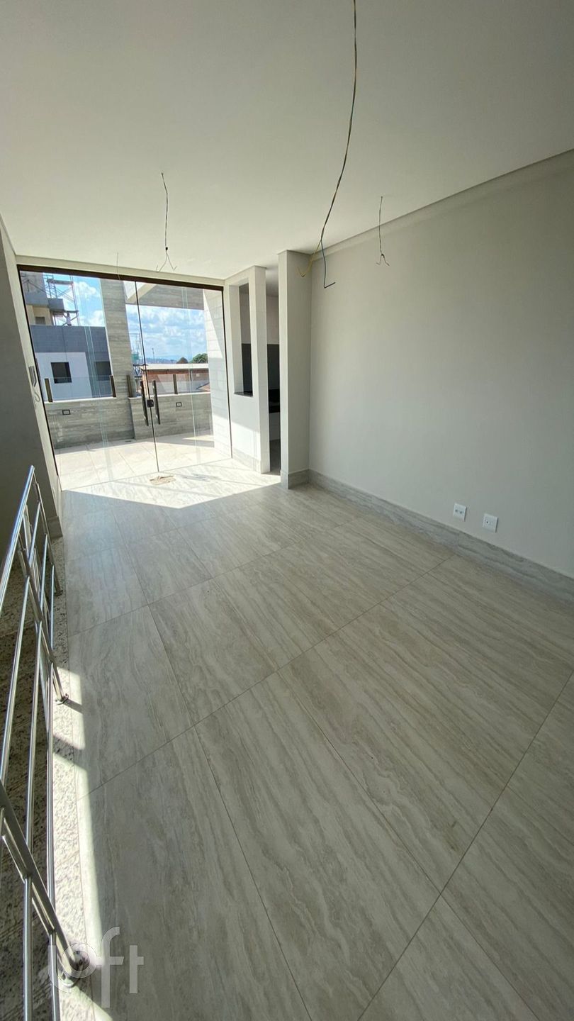 Apartamento à venda com 4 quartos, 156m² - Foto 17