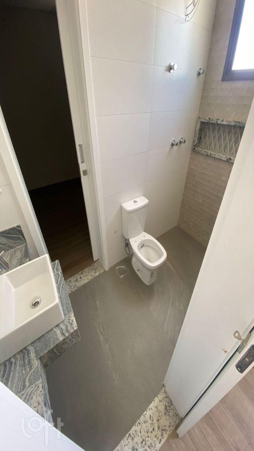 Apartamento à venda com 4 quartos, 156m² - Foto 10