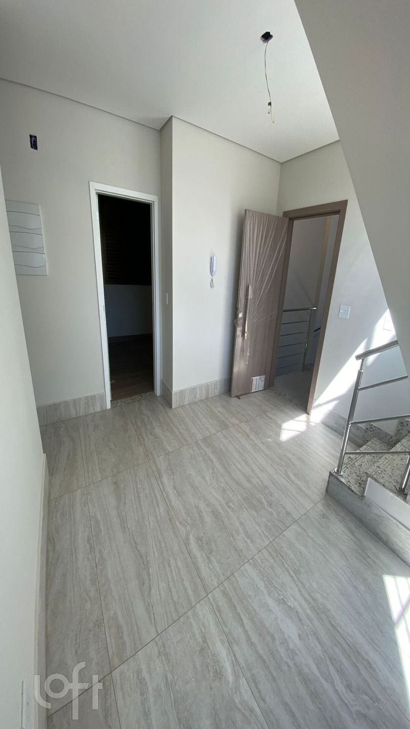 Apartamento à venda com 4 quartos, 156m² - Foto 3