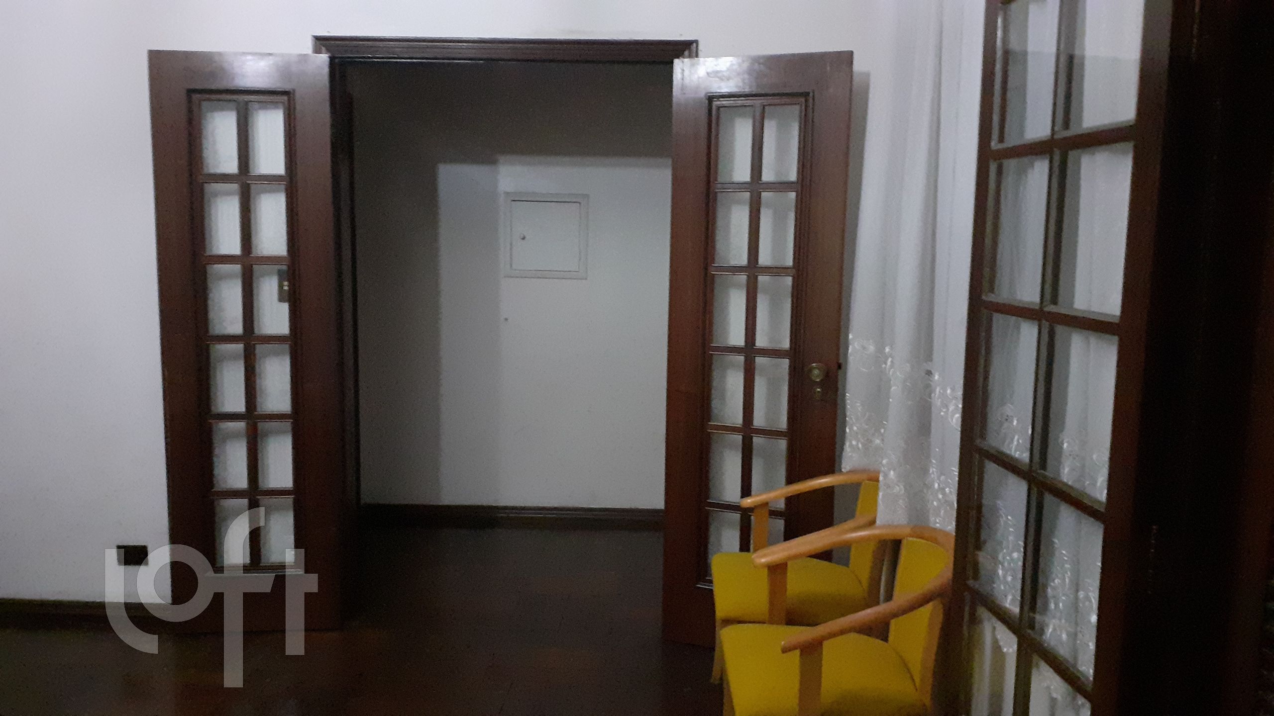 Apartamento à venda com 1 quarto, 100m² - Foto 1