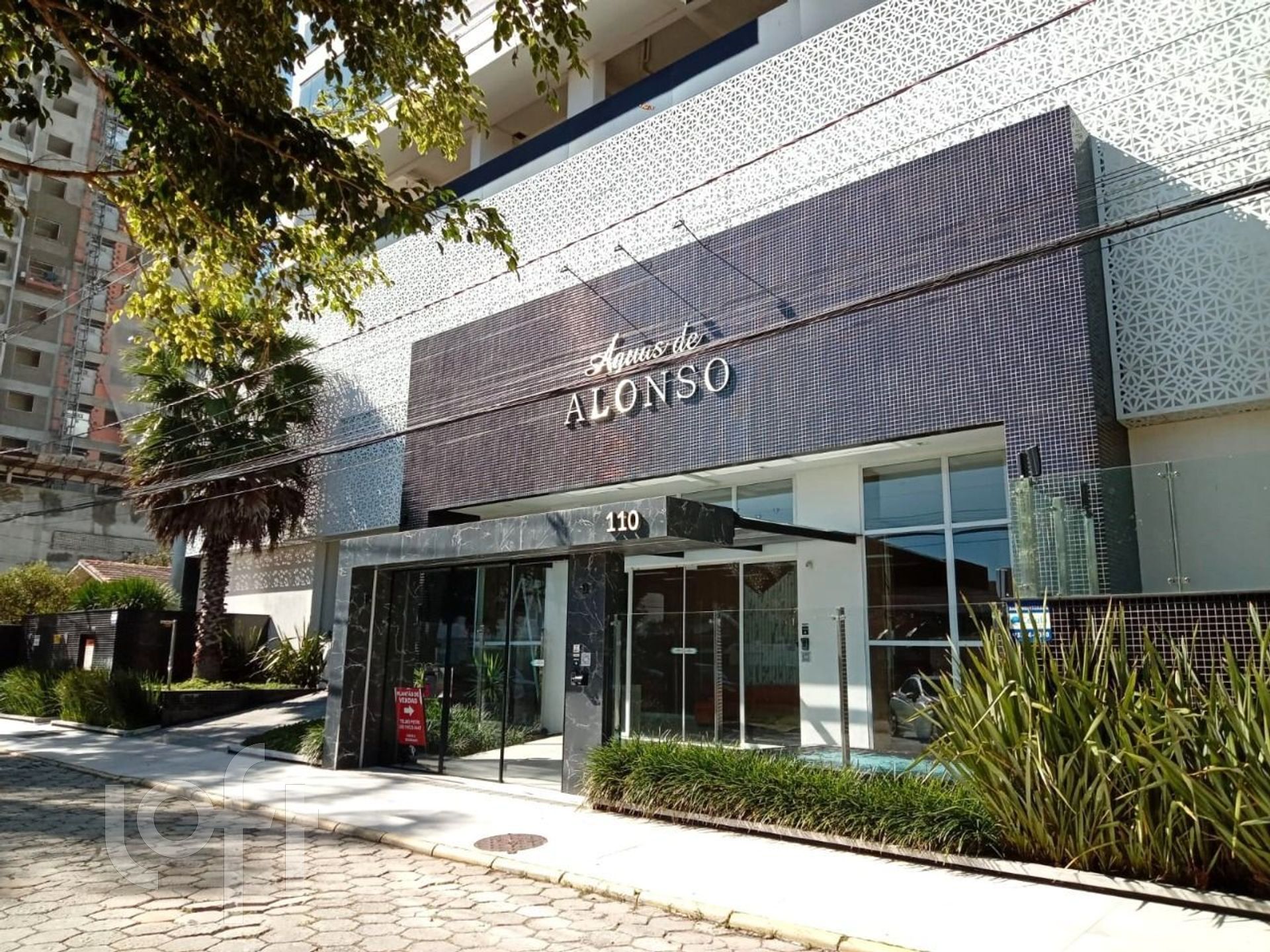 Apartamento à venda em Kobrasol com 92 m², 3 quartos, 1 suíte, 2 vagas