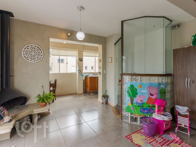 Apartamento com 139m², 3 dormitórios, 1 suíte, 1 vaga, Petrópolis em Porto Alegre