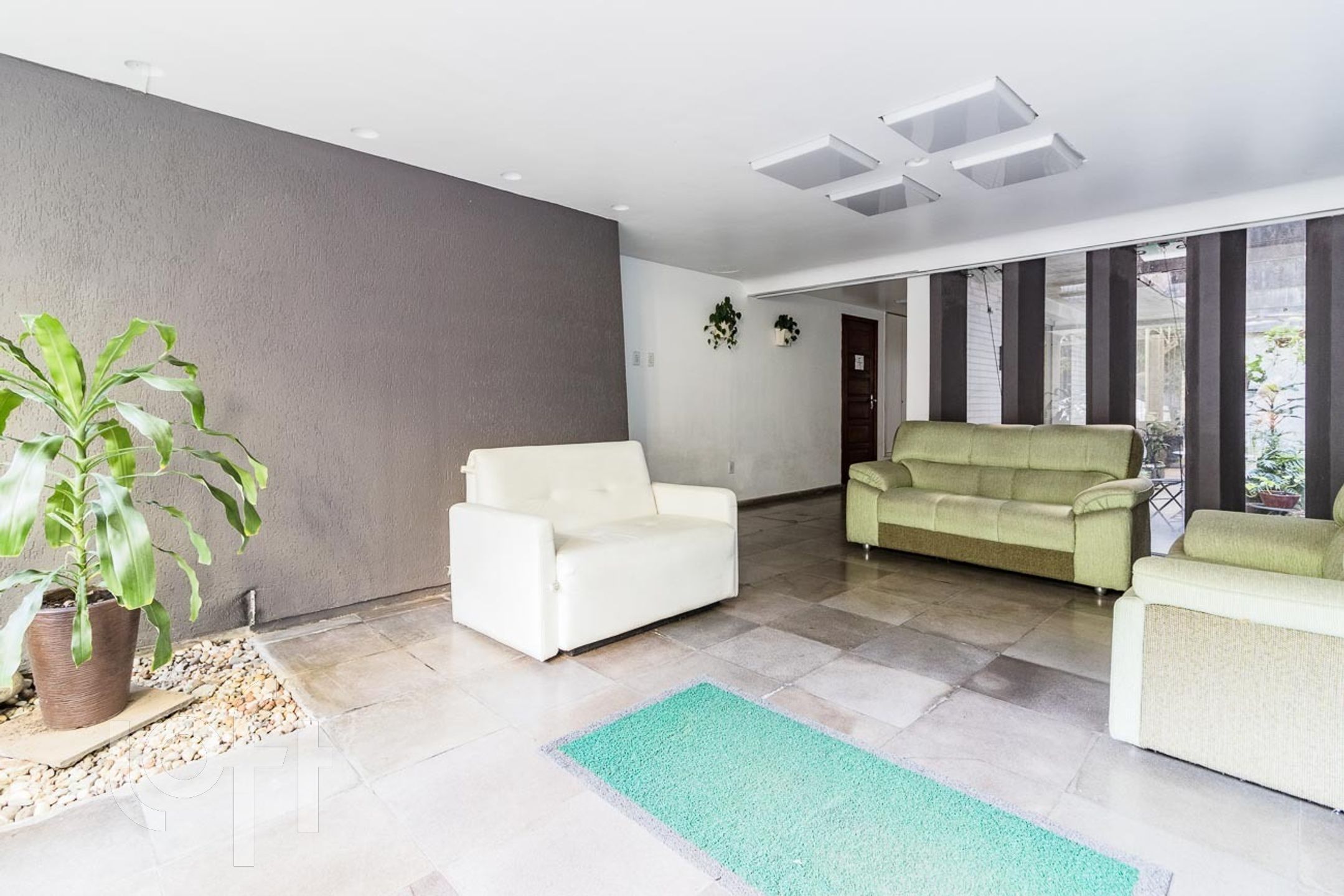 Apartamento com 100m², 3 dormitórios, 1 suíte, 2 vagas, Rio Branco em Porto Alegre