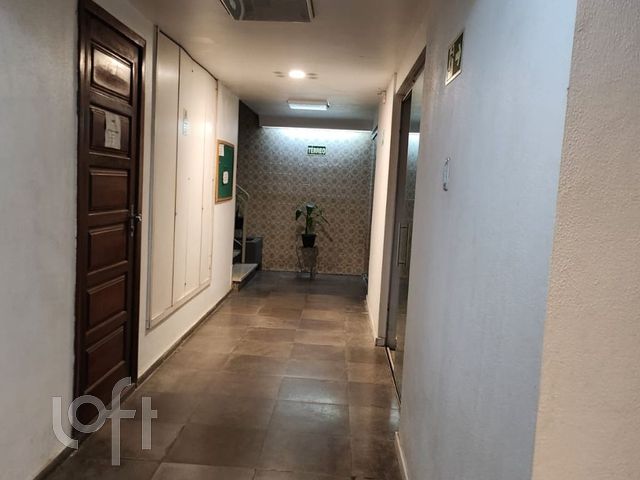 Apartamento com 100m², 3 dormitórios, 1 suíte, 2 vagas, Rio Branco em Porto Alegre