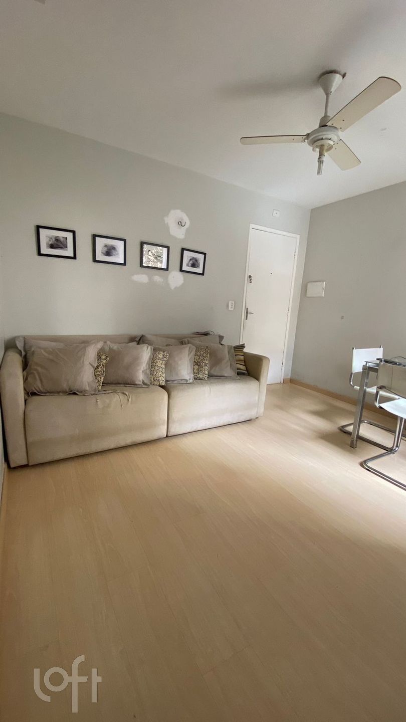 Apartamento à venda com 1 quarto, 50m² - Foto 1