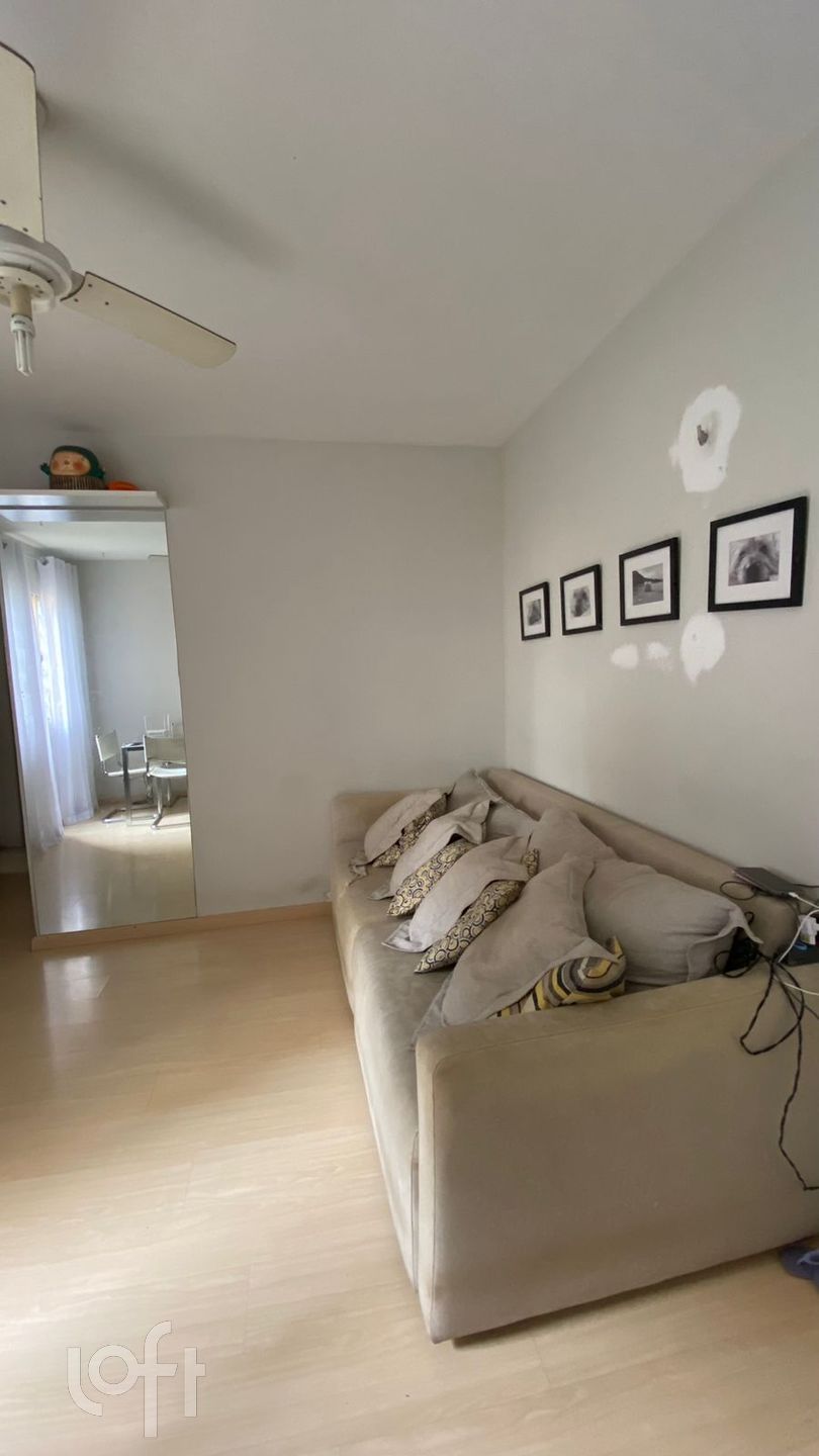 Apartamento à venda com 1 quarto, 50m² - Foto 3