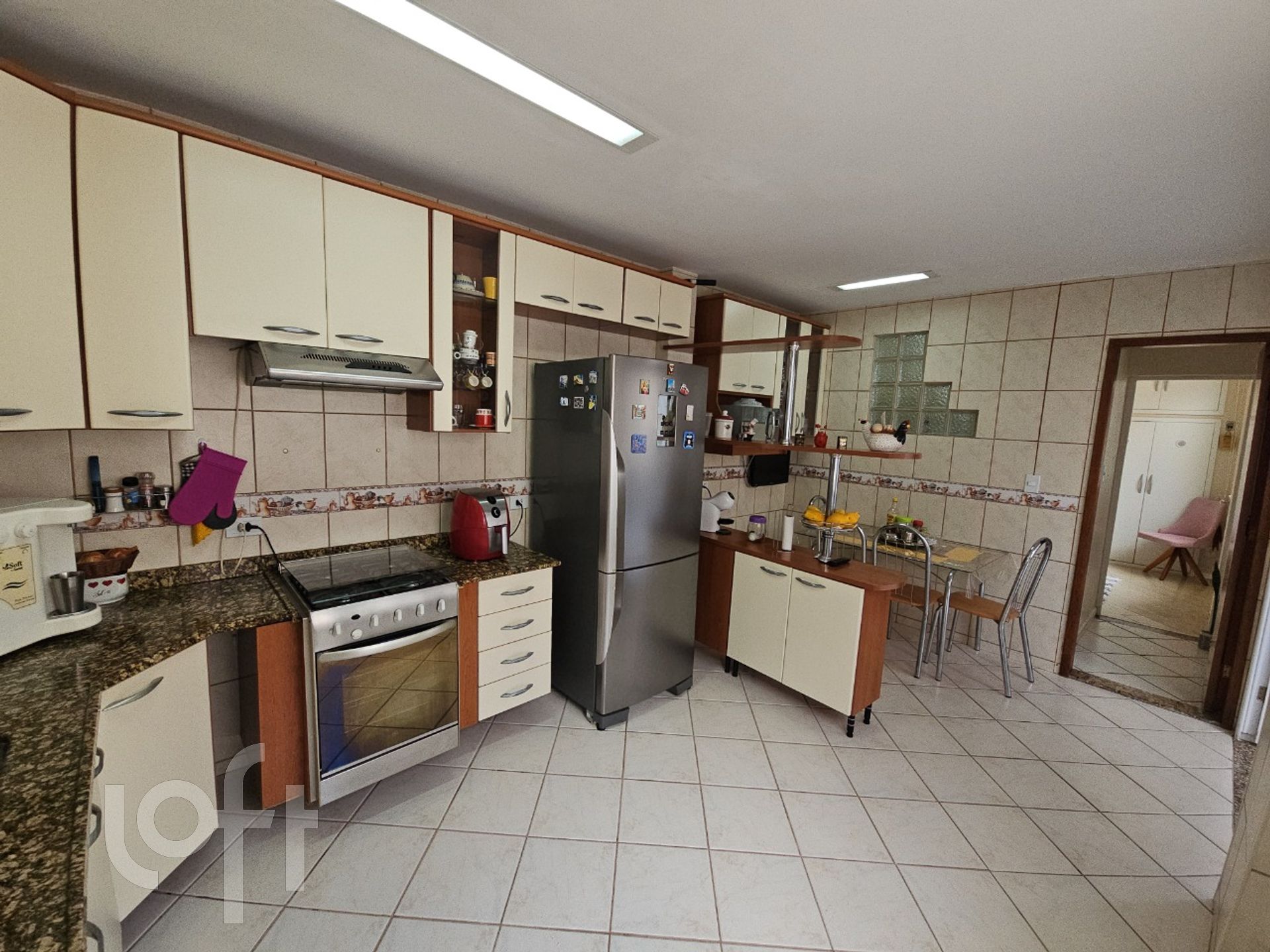 Apartamento à venda com 3 quartos, 160m² - Foto 32