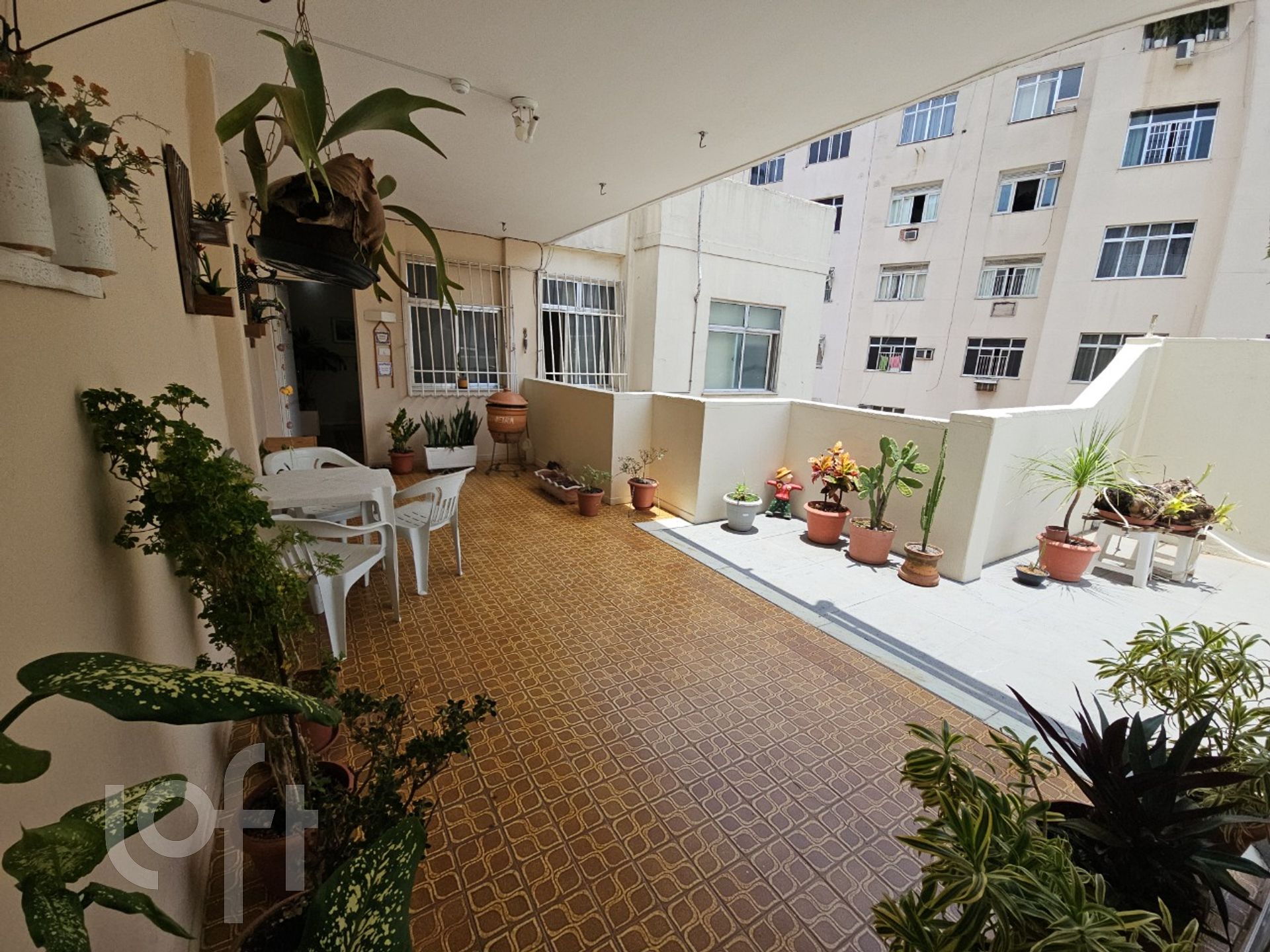 Apartamento à venda com 3 quartos, 160m² - Foto 10