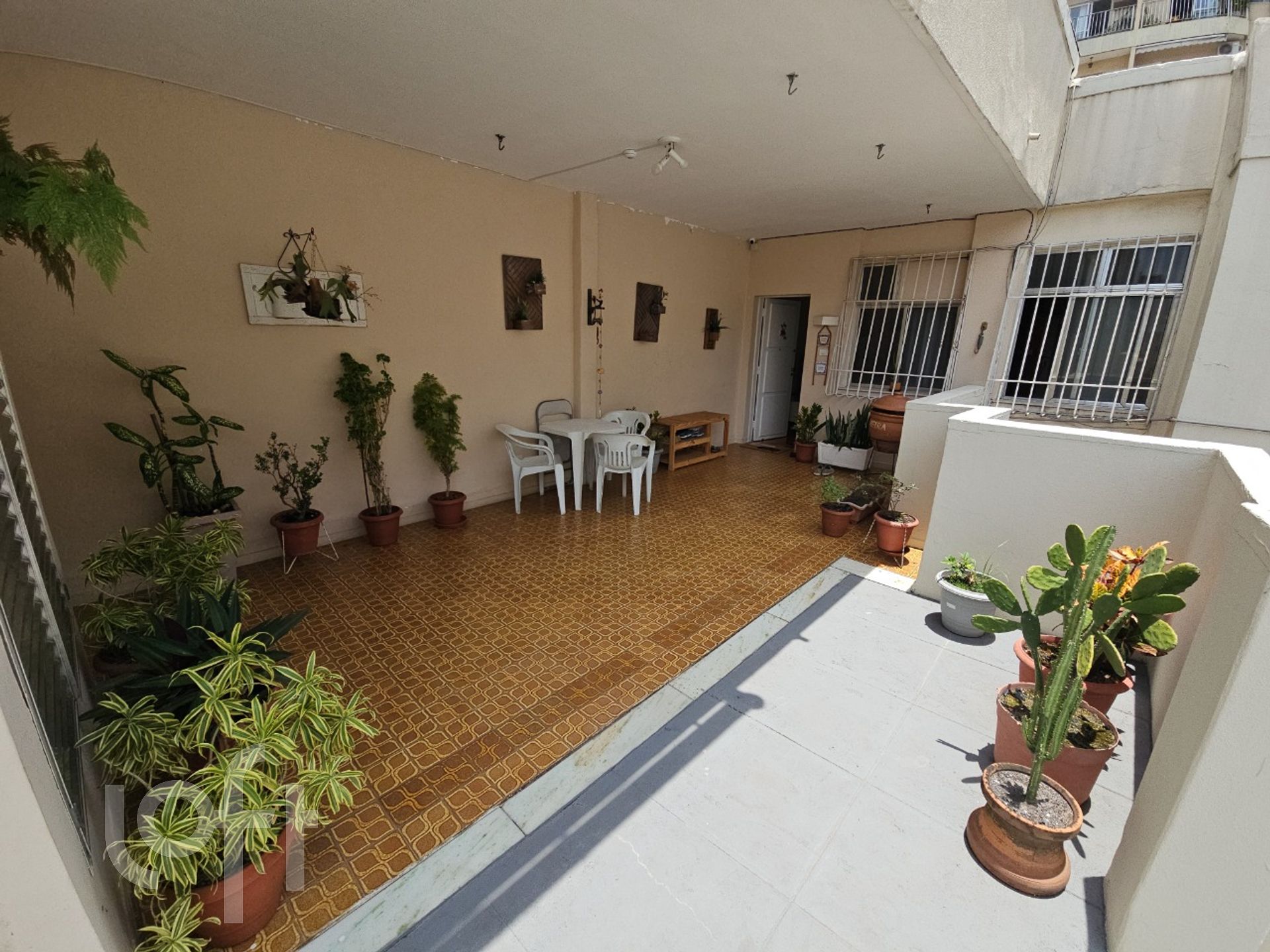 Apartamento à venda com 3 quartos, 160m² - Foto 12