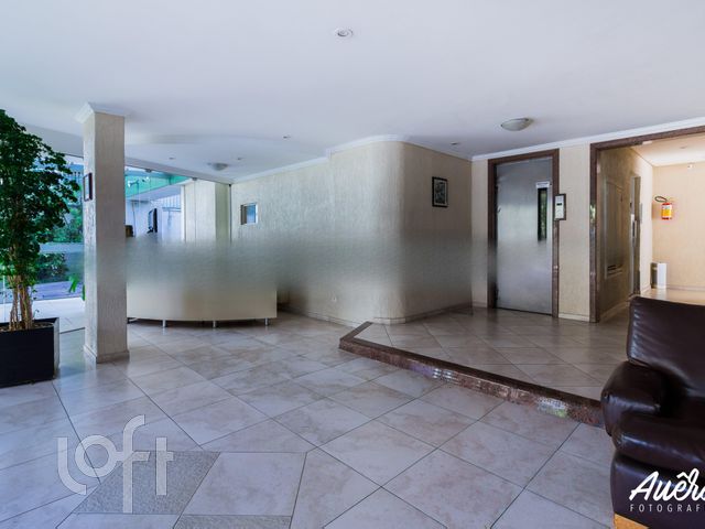 Apartamento com 120m², 3 dormitórios, 1 suíte, 1 vaga, Bom Fim em Porto Alegre