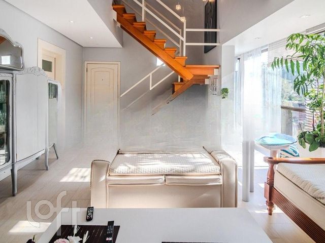 Apartamento com 242m², 3 dormitórios, 2 suítes, Petrópolis em Porto Alegre