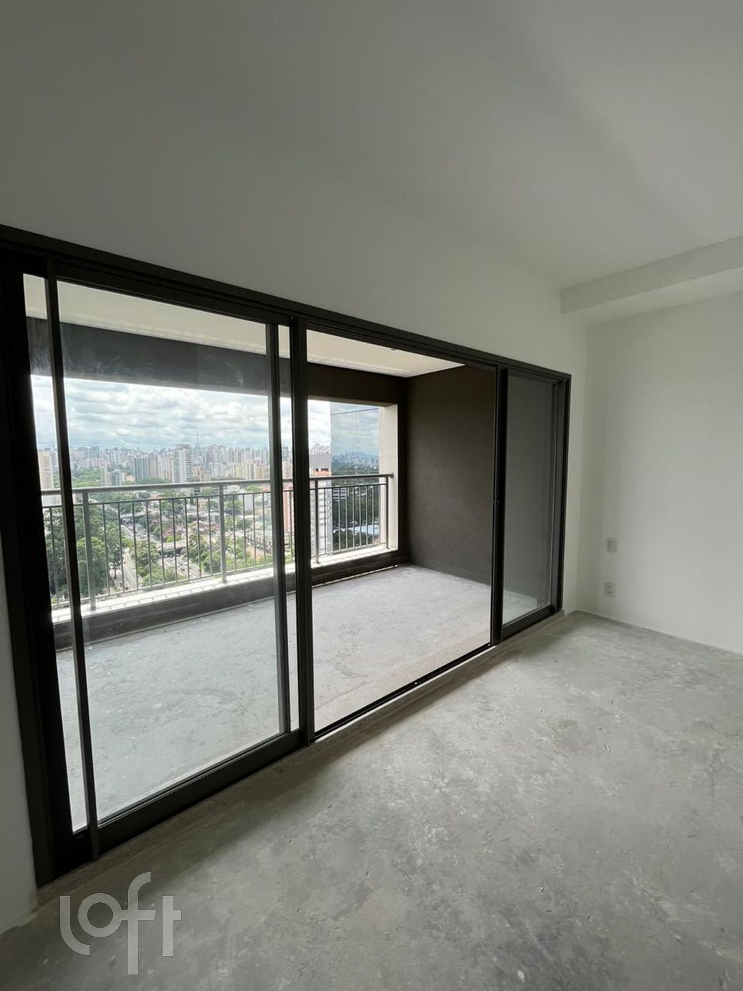 Apartamento à venda com 1 quarto, 35m² - Foto 4