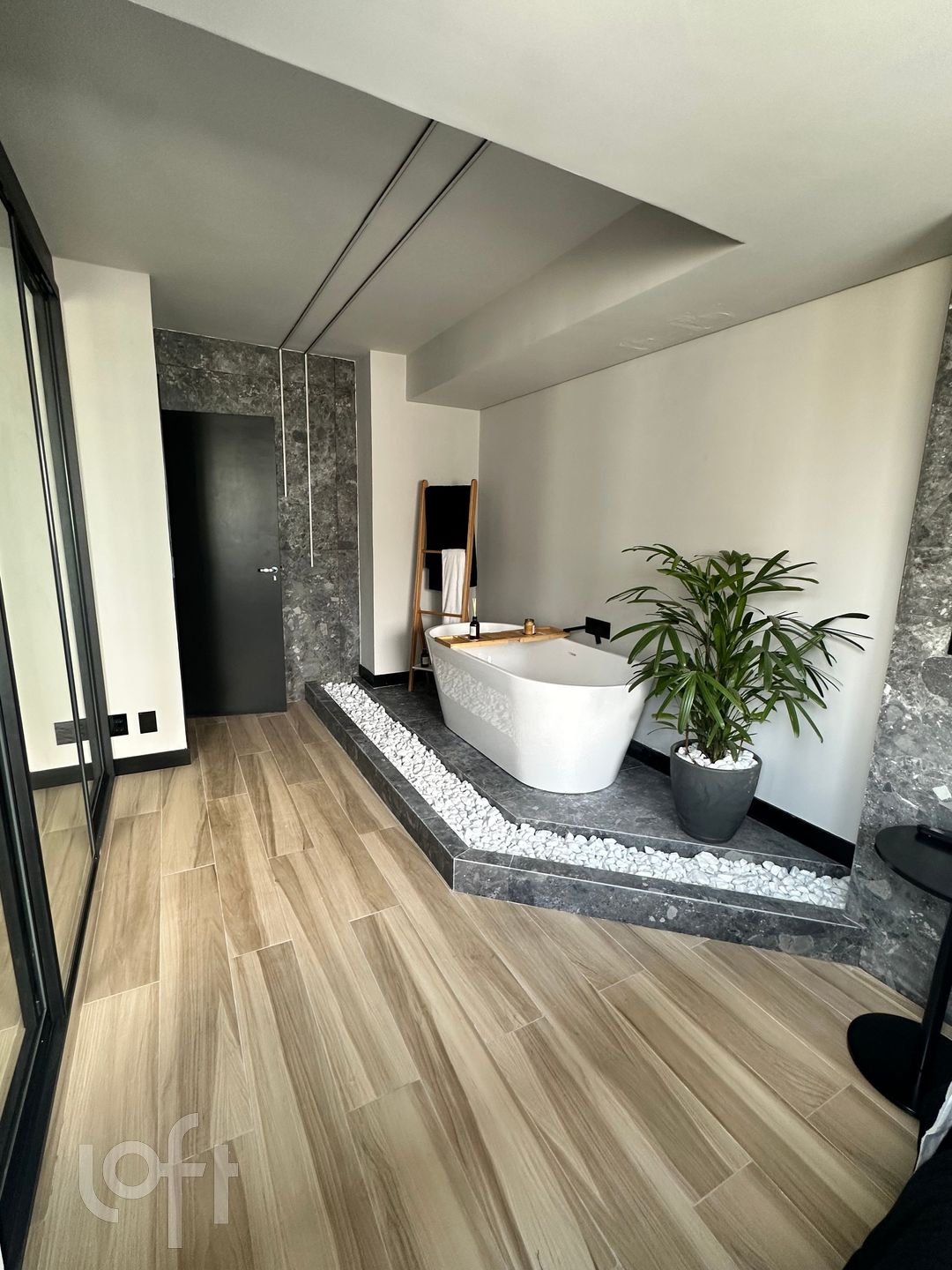 Apartamento à venda com 2 quartos, 74m² - Foto 10