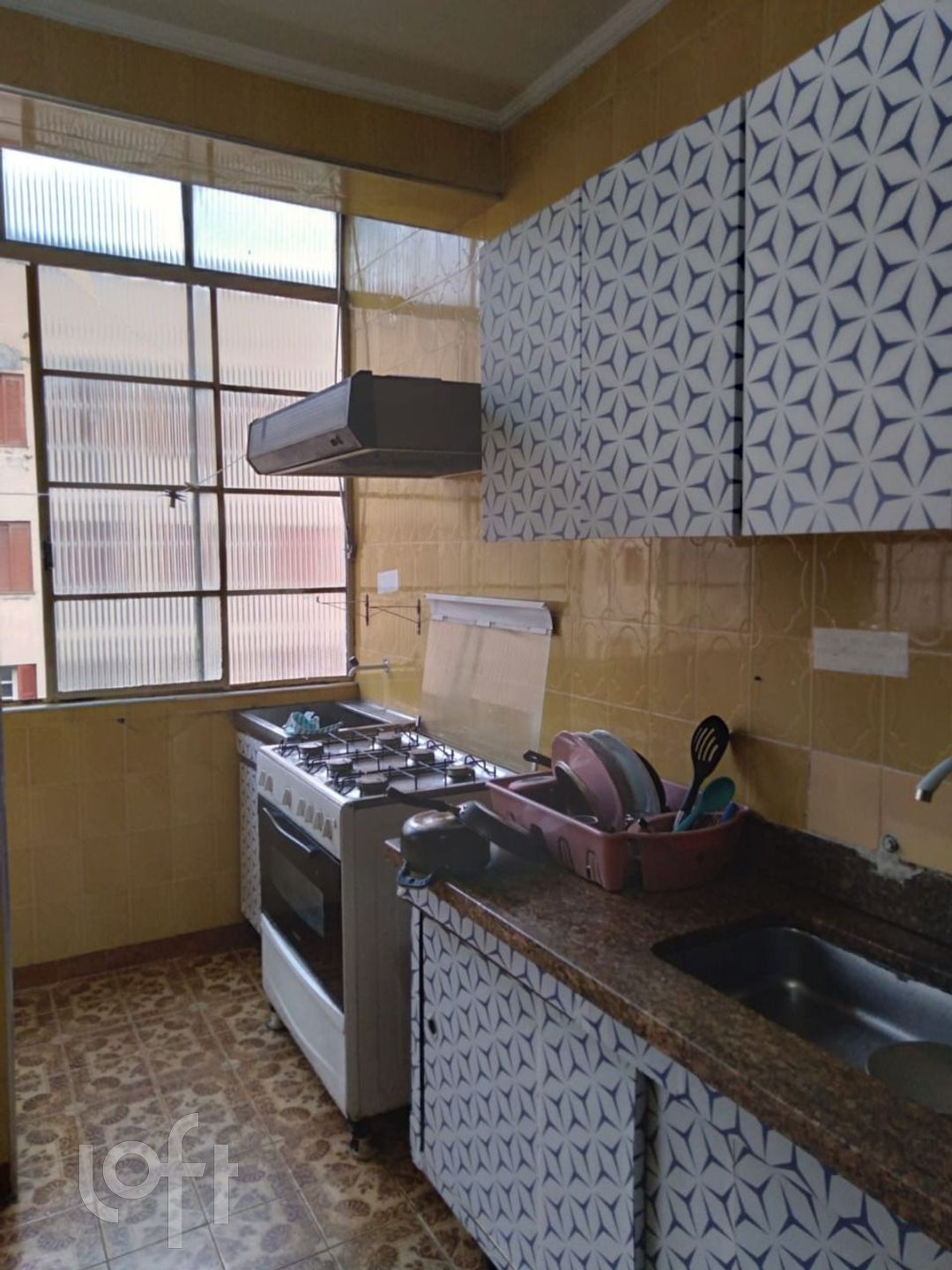 Apartamento à venda com 4 quartos, 140m² - Foto 3