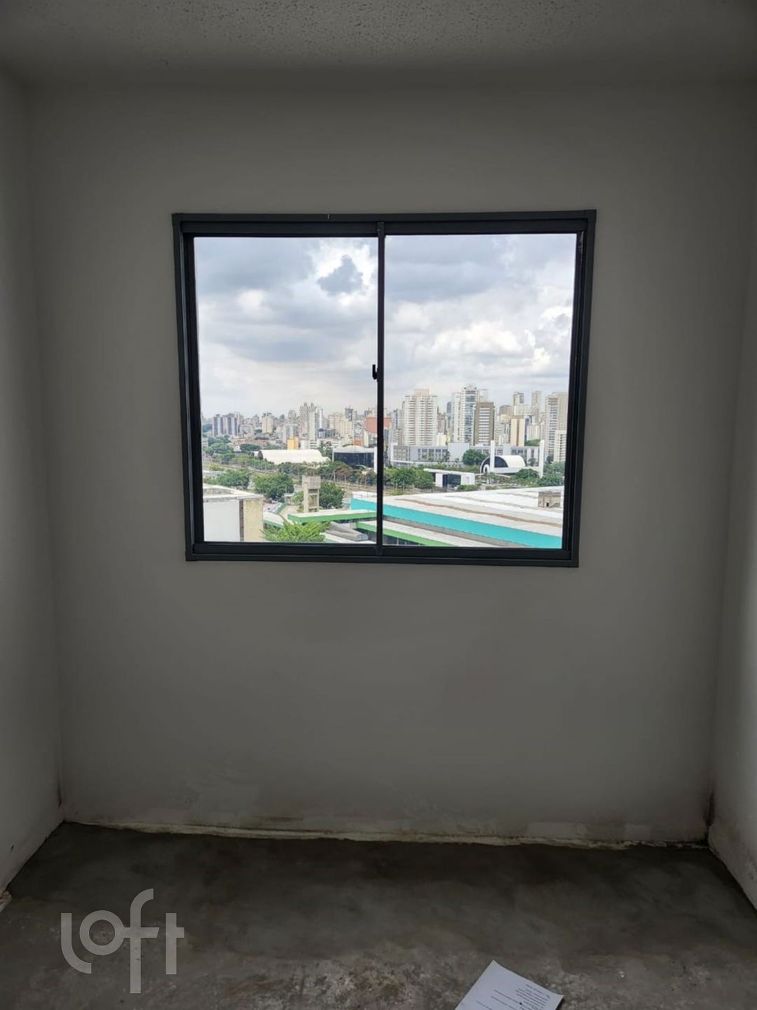 Apartamento à venda com 1 quarto, 30m² - Foto 3