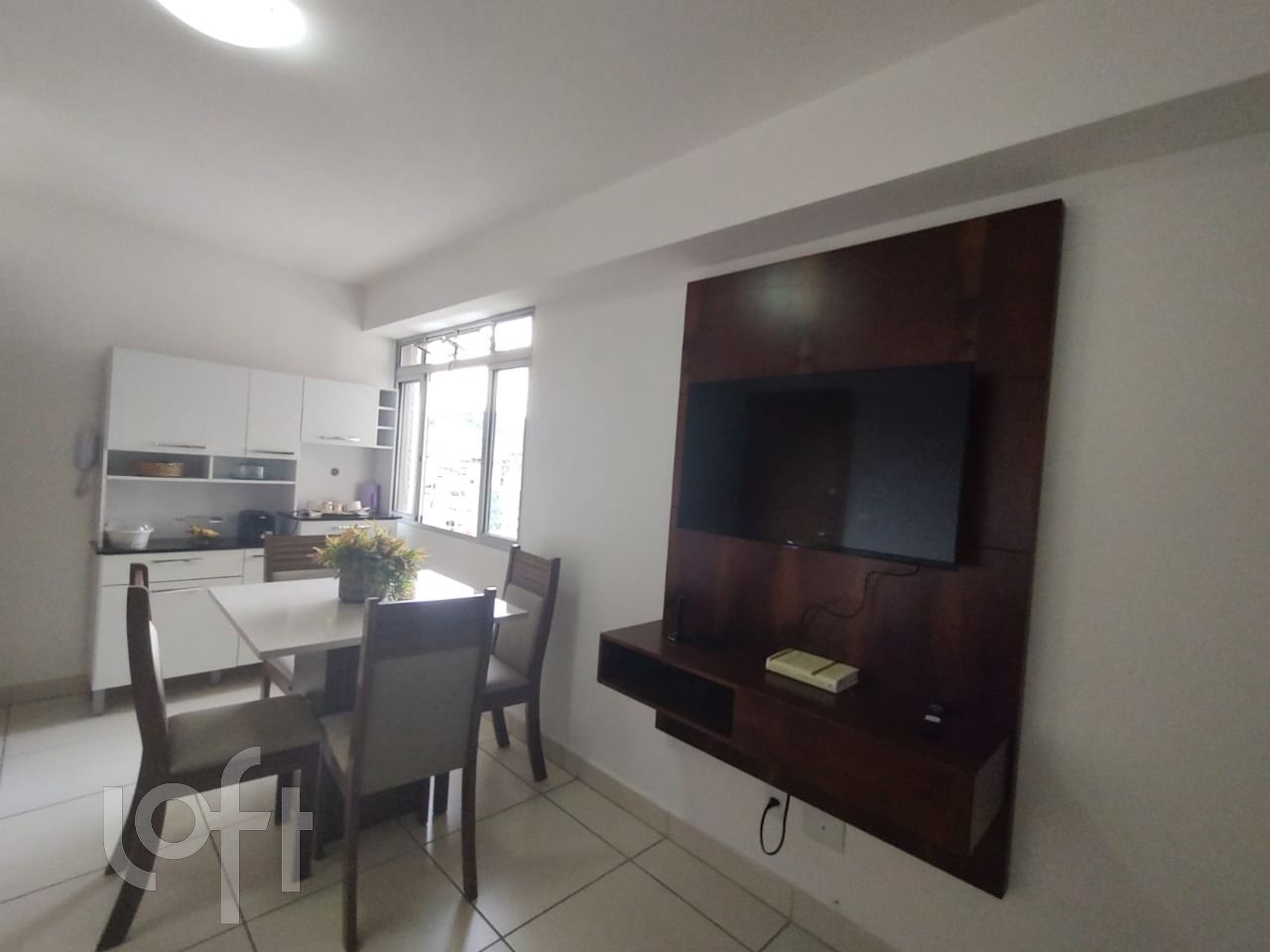 Apartamento à venda com 2 quartos, 60m² - Foto 3