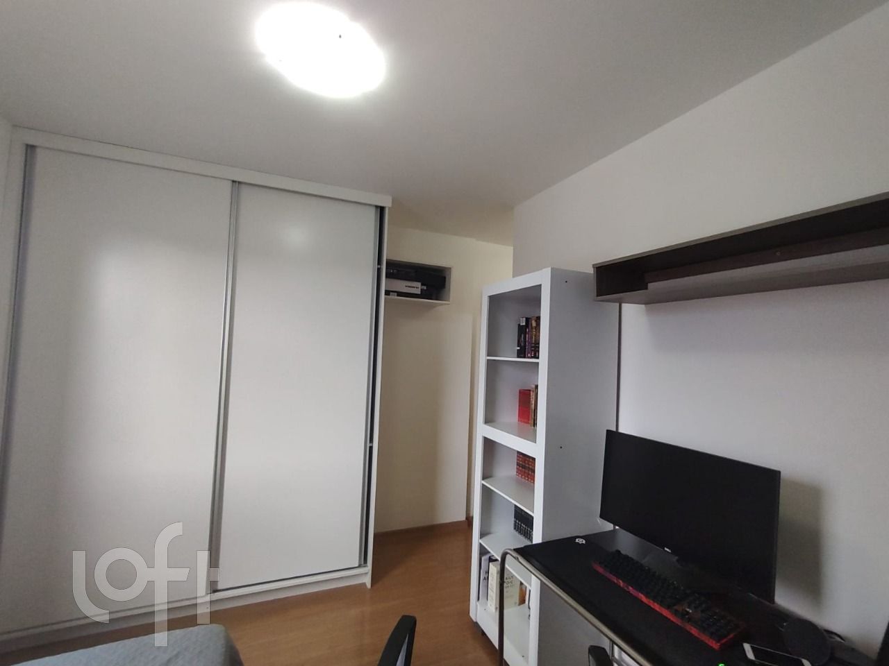 Apartamento à venda com 2 quartos, 60m² - Foto 4