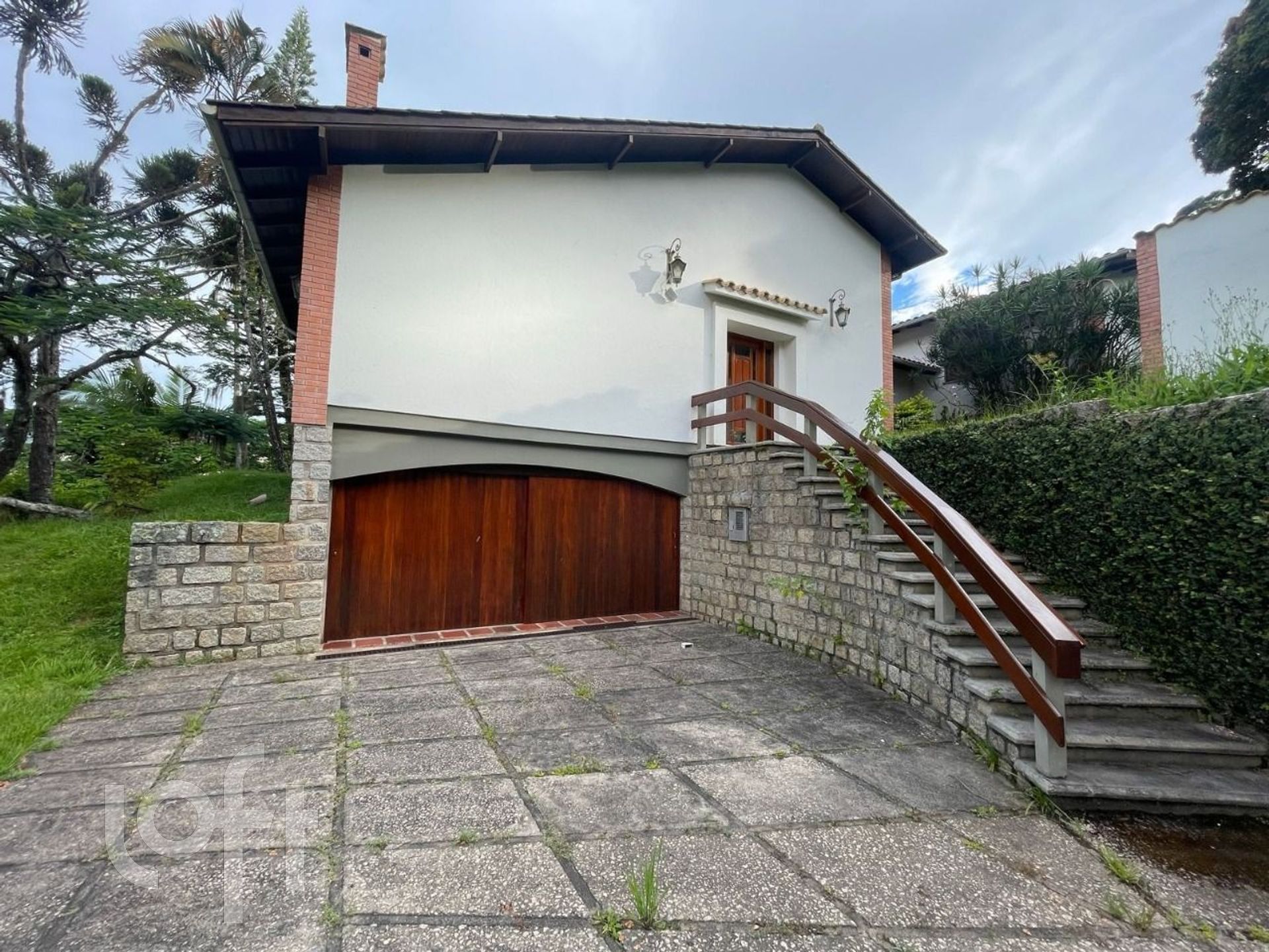 Casa à venda em Saco dos limões com 279 m², 4 quartos, 1 suíte, 2 vagas
