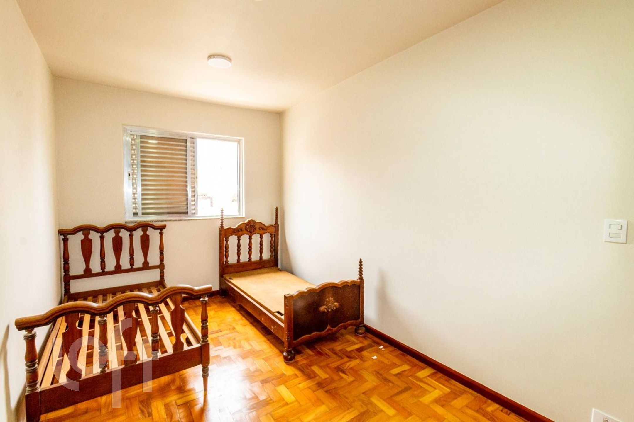 Apartamento à venda com 2 quartos, 64m² - Foto 12