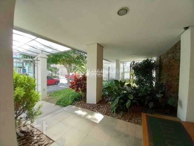 Apartamento com 42m², 1 dormitório, 1 vaga, Santana em Porto Alegre