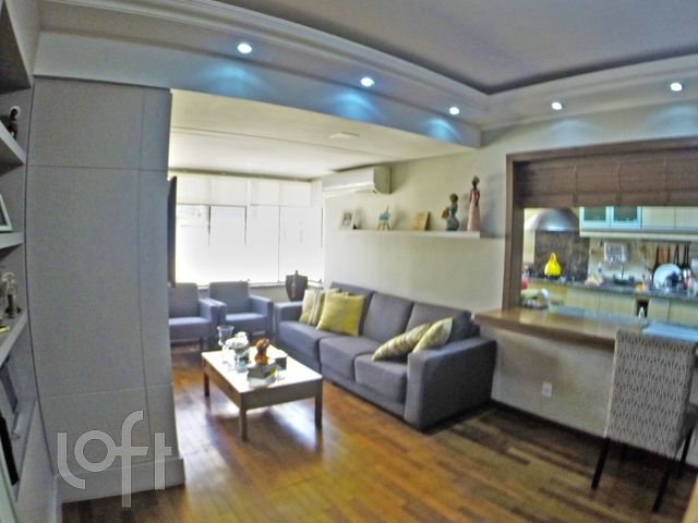 Apartamento com 206m², 3 dormitórios, 1 suíte, 2 vagas, Cristo Redentor em Porto Alegre