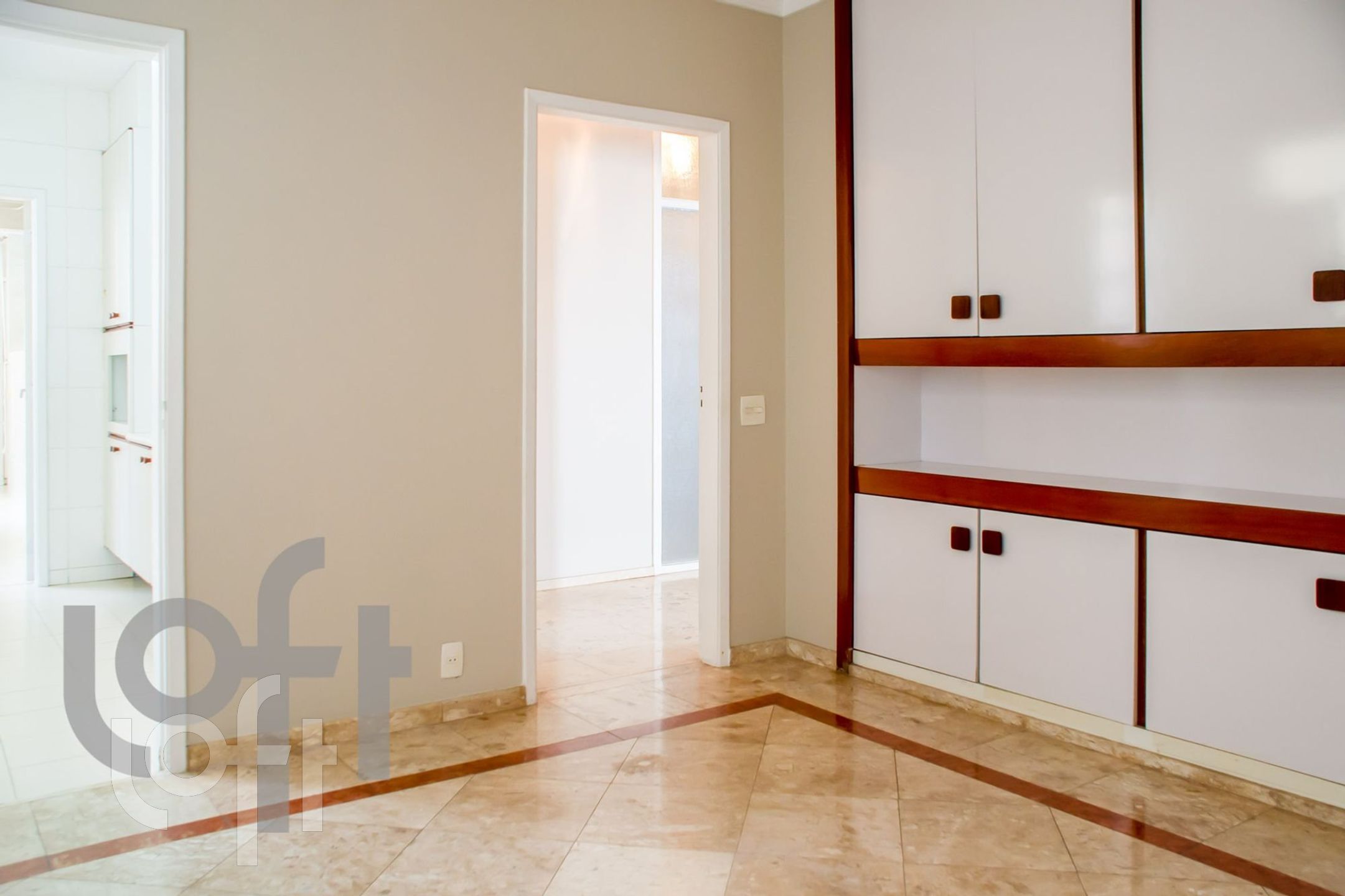 Apartamento à venda com 3 quartos, 247m² - Foto 25