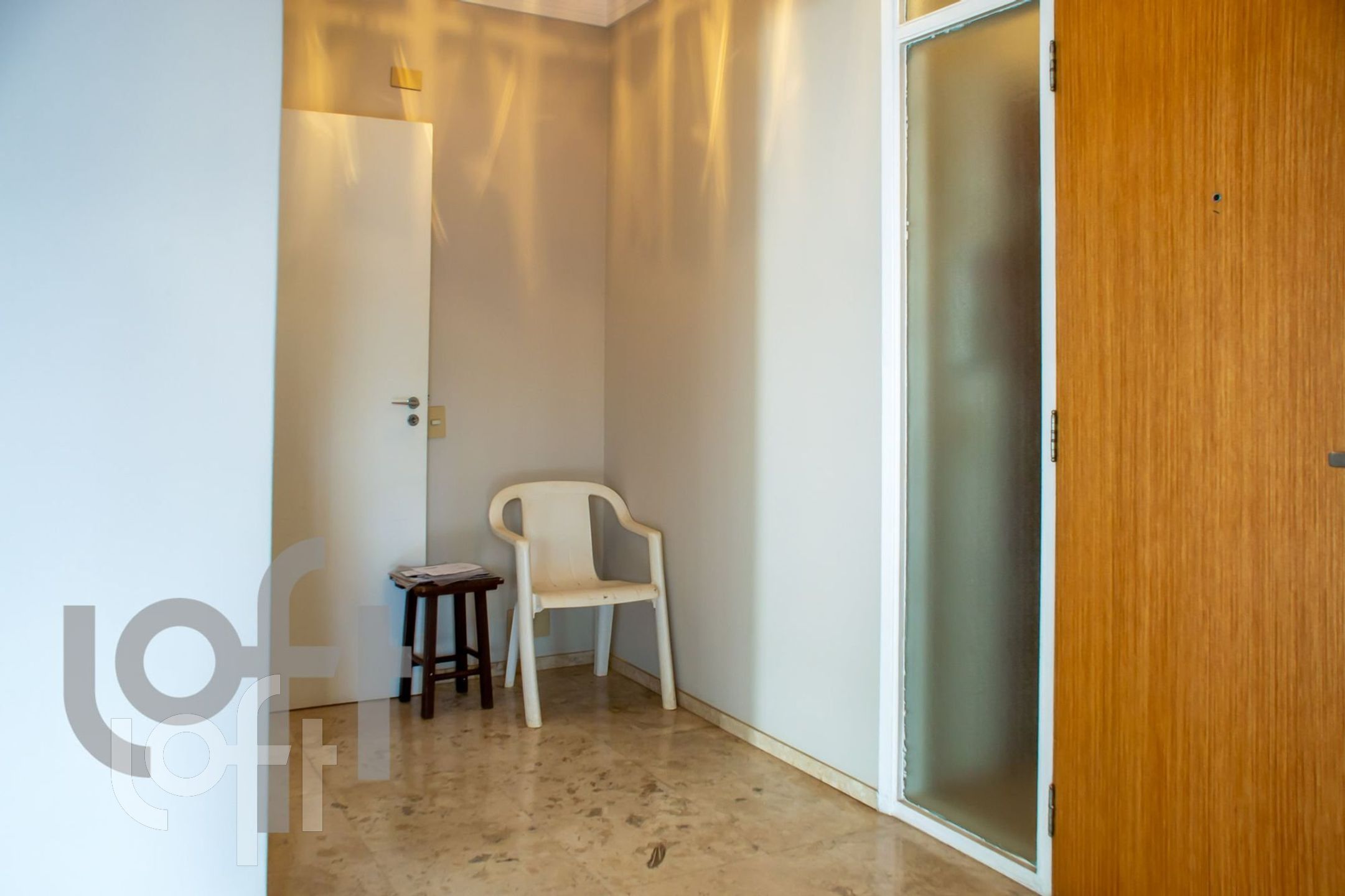 Apartamento à venda com 3 quartos, 247m² - Foto 18